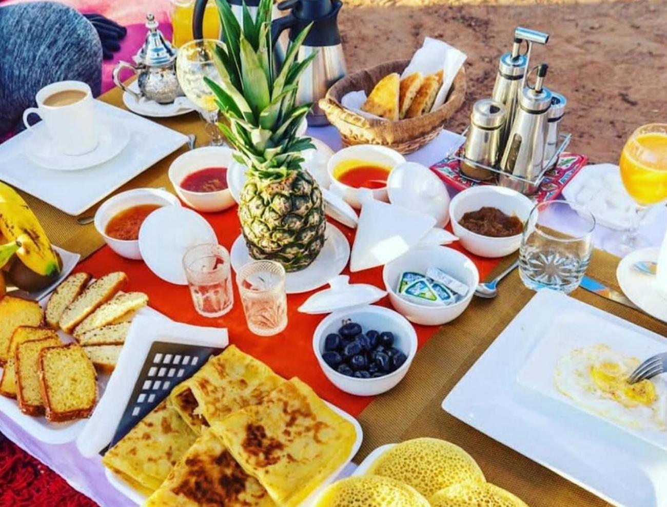 Hotel Toop Luxury Camp à Merzouga Extérieur photo