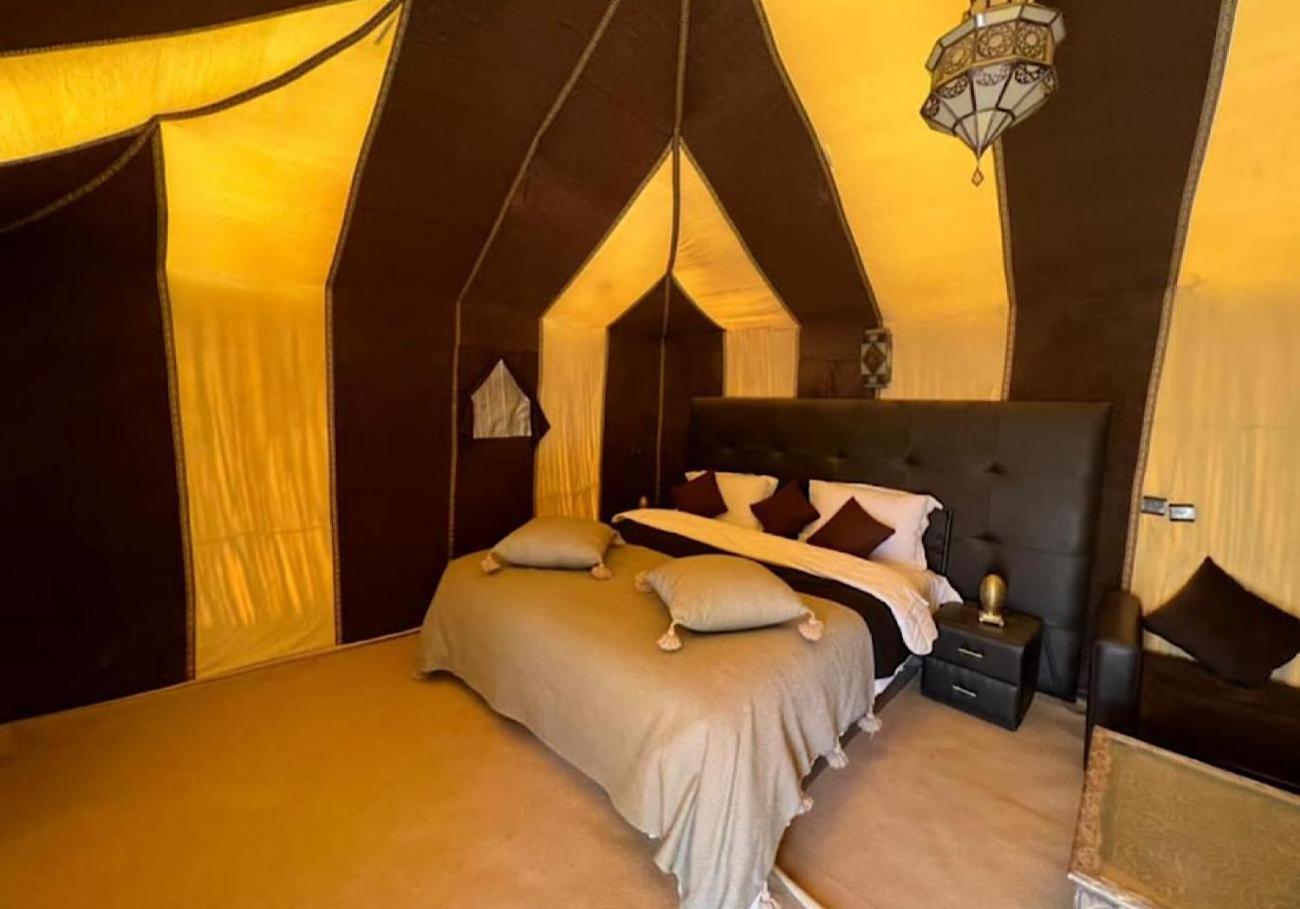 Hotel Toop Luxury Camp à Merzouga Extérieur photo