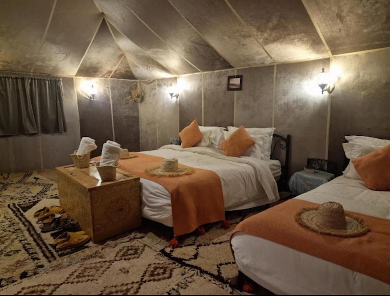 Hotel Toop Luxury Camp à Merzouga Extérieur photo