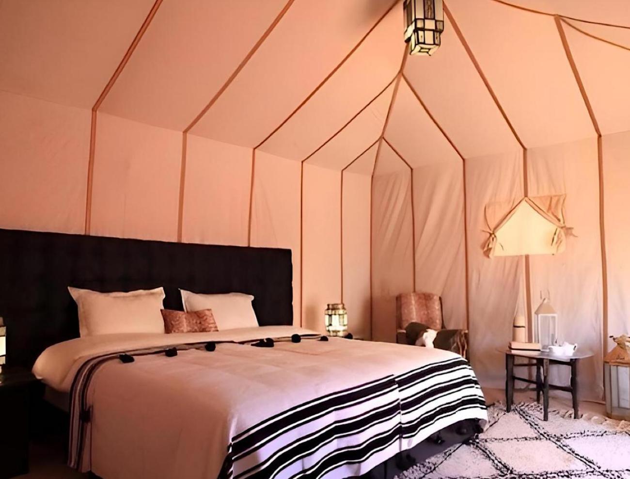 Hotel Toop Luxury Camp à Merzouga Extérieur photo